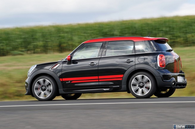 MINI-Countryman-JCW-23