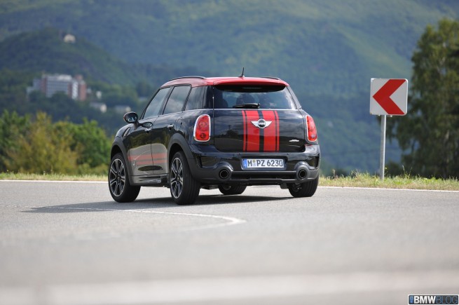 MINI-Countryman-JCW-27