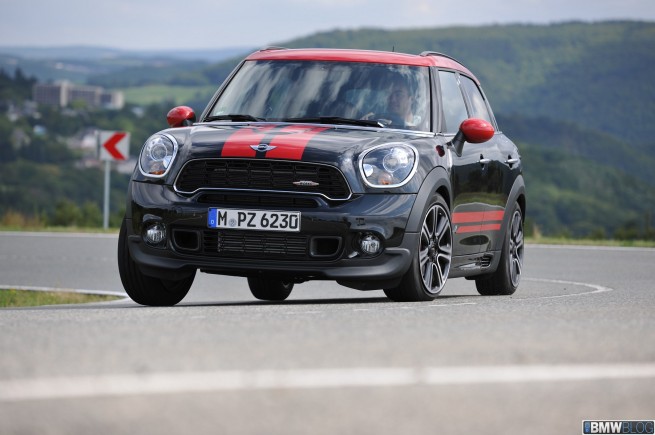 MINI-Countryman-JCW-29