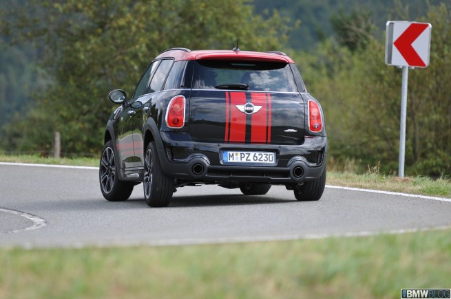 MINI-Countryman-JCW-32