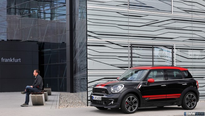 MINI-Countryman-JCW-65
