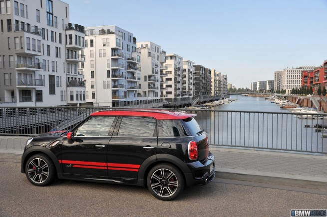 MINI-Countryman-JCW-66