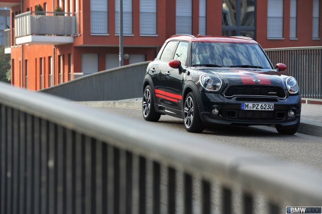 MINI-Countryman-JCW-68