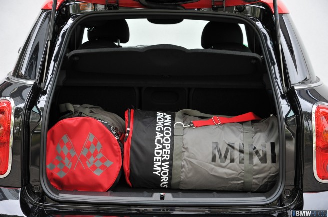 MINI-Countryman-JCW-73