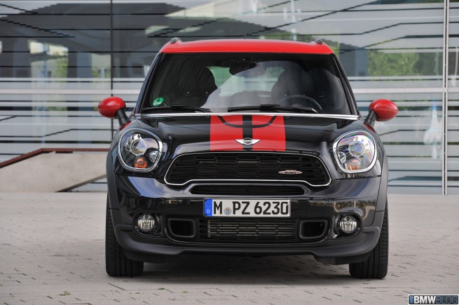 MINI-Countryman-JCW-95