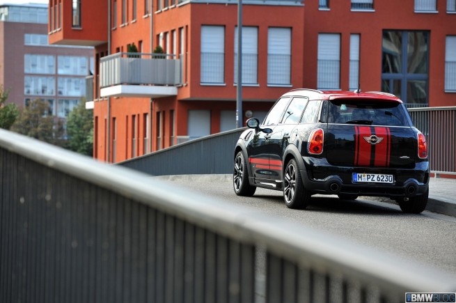 MINI-Countryman-JCW-98
