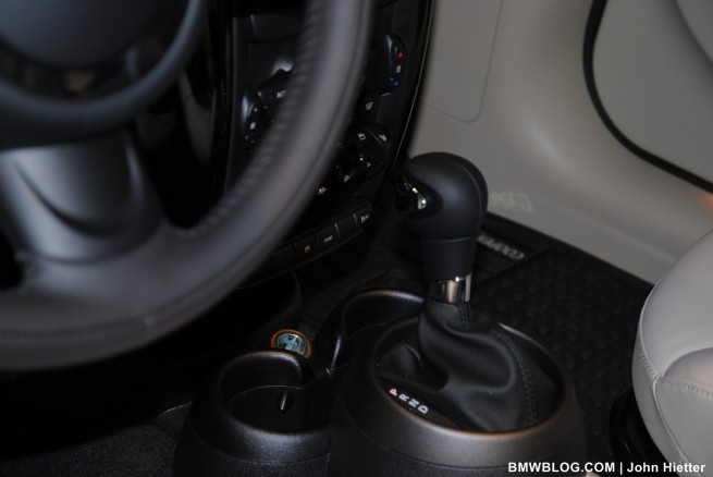 MINI-Countryman-NYIAS-2011-02