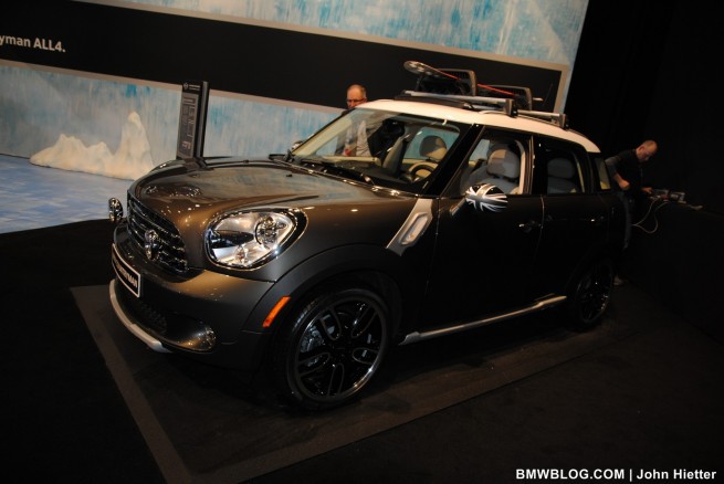 MINI-Countryman-NYIAS-2011-30