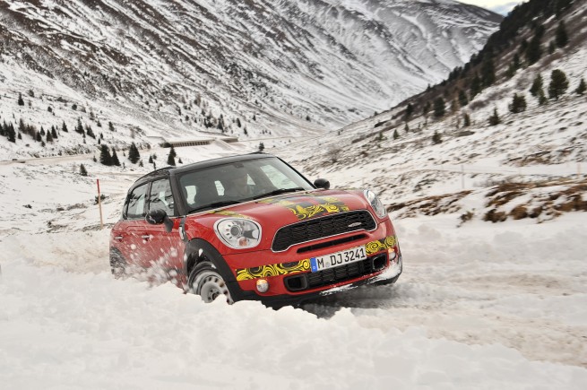 MINI JCW Countryman-12