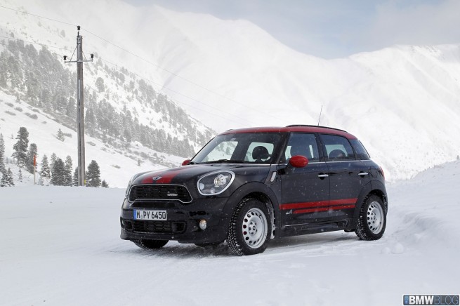 MINI-John-Cooper-Works-Countryman-04