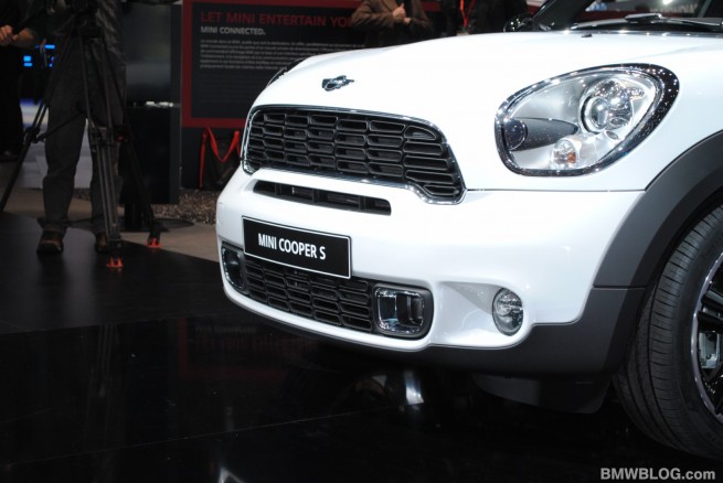 MINI-countryman-geneva-16