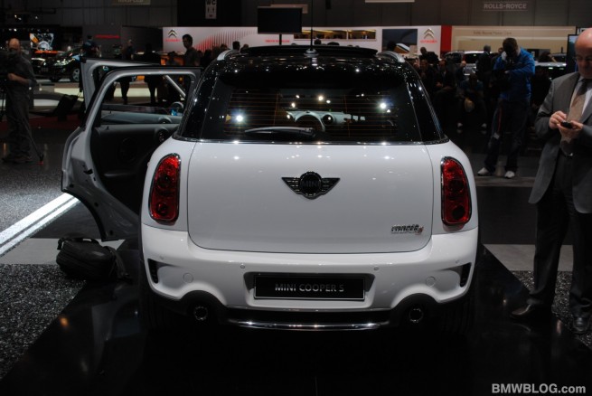 MINI-countryman-geneva-27
