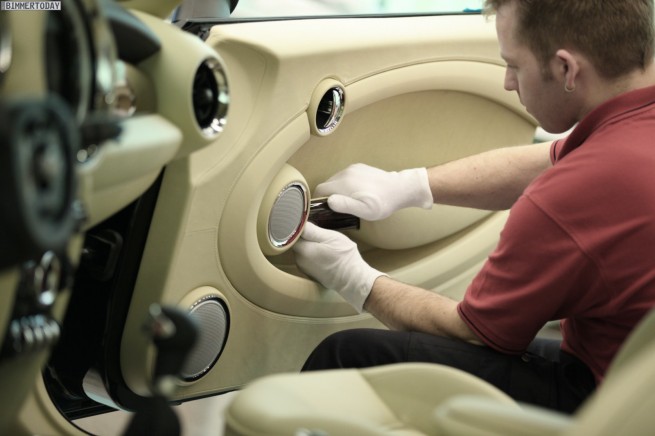 MINI-inspired-by-Goodwood-Handarbeit-02