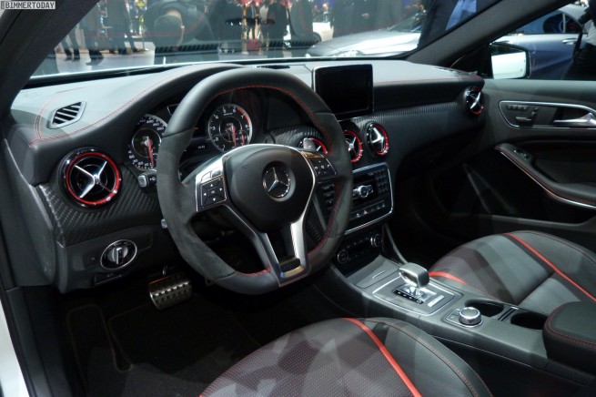 Mercedes-Benz-A45-AMG-Edition-1-Autosalon-Genf-2013-LIVE-15