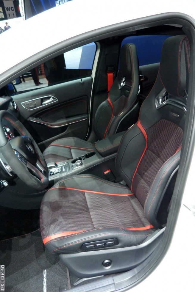 Mercedes-Benz-A45-AMG-Edition-1-Autosalon-Genf-2013-LIVE-19