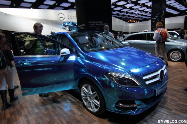 Mercedes-Benz-Paris-201202