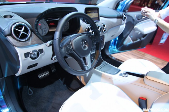 Mercedes-Benz-Paris-201217