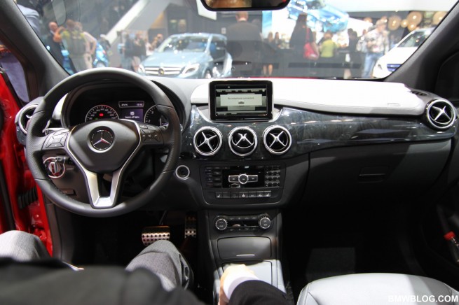 Mercedes-Benz-Paris-201234