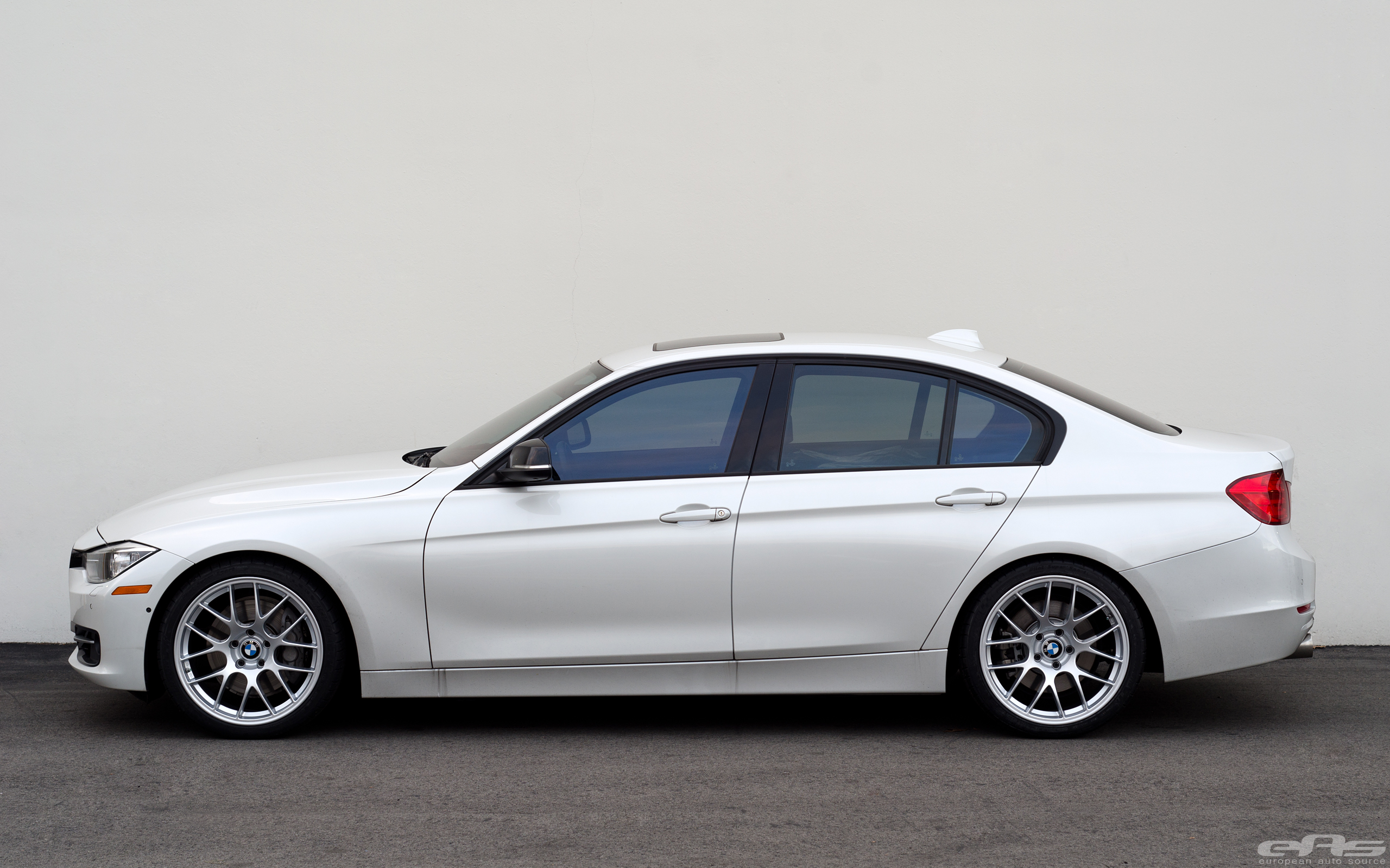 Mineral White BMW F30 3 Series Gets A Set Of Wheels