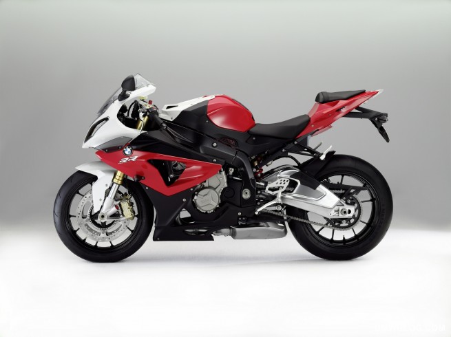 New-BMW-S1000-RR-07