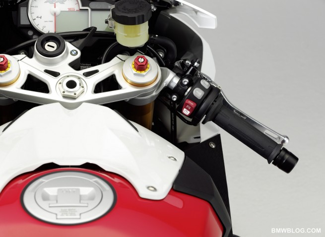 New-BMW-S1000-RR-132