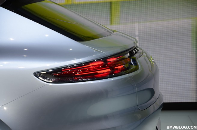 Porsche-Panamera-Sport-Turismo-07