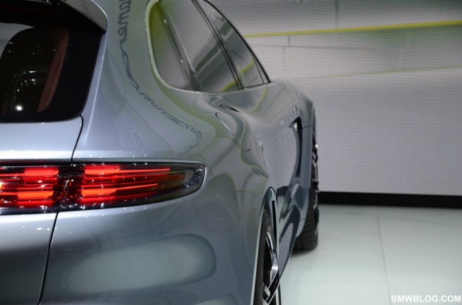 Porsche-Panamera-Sport-Turismo-14