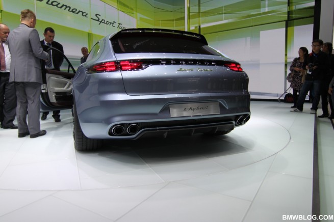 Porsche-Panamera-Sport-Turismo-19