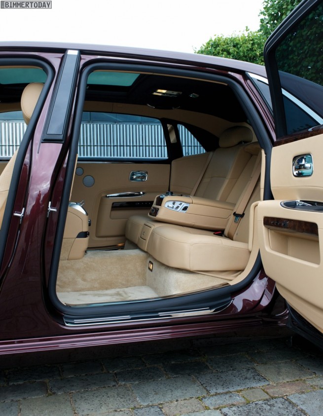 Rolls-Royce-Ghost-Langversion-Extended-Wheelbase-01