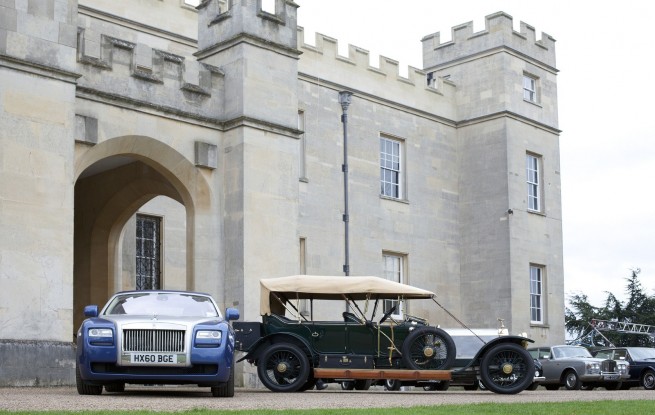 Rolls-Royce-Spirit-of-Ecstasy-Centenary-Drive-London-2011-08