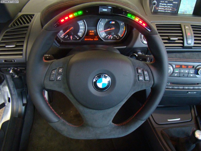 Video: BMW M Performance Steering Wheel explained