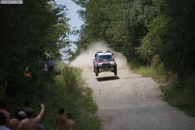 X-Raid-Dakar-2011-Stage1-06