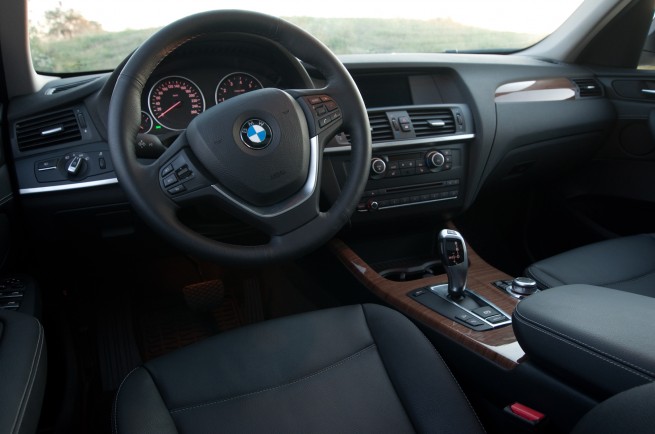 BMWBLOG Drive Review: 2011 BMW X3   Newfound Lines with a Dash of All Grown Up