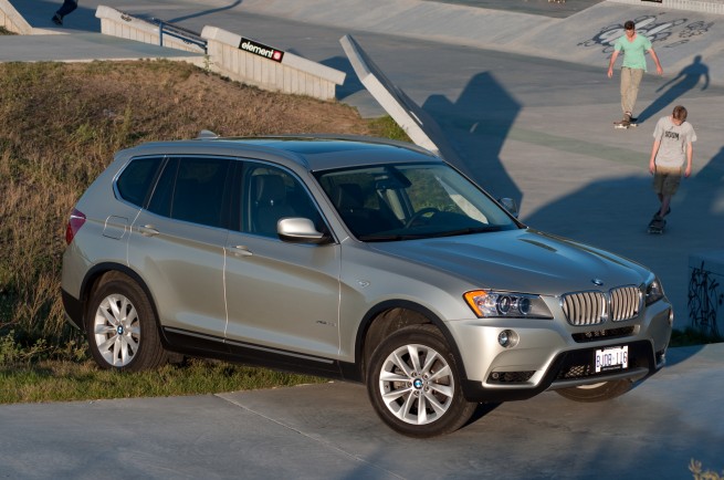 BMWBLOG Drive Review: 2011 BMW X3   Newfound Lines with a Dash of All Grown Up