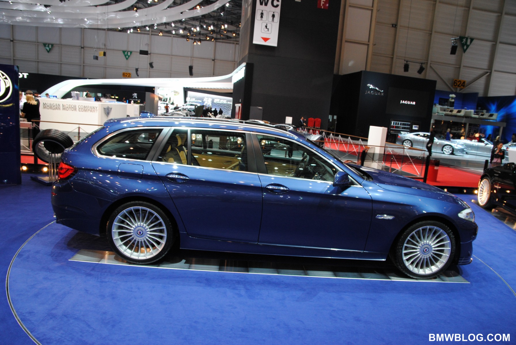 alpina-b5-touring-10.jpg