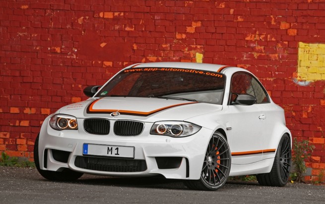 app-bmw-1m-01