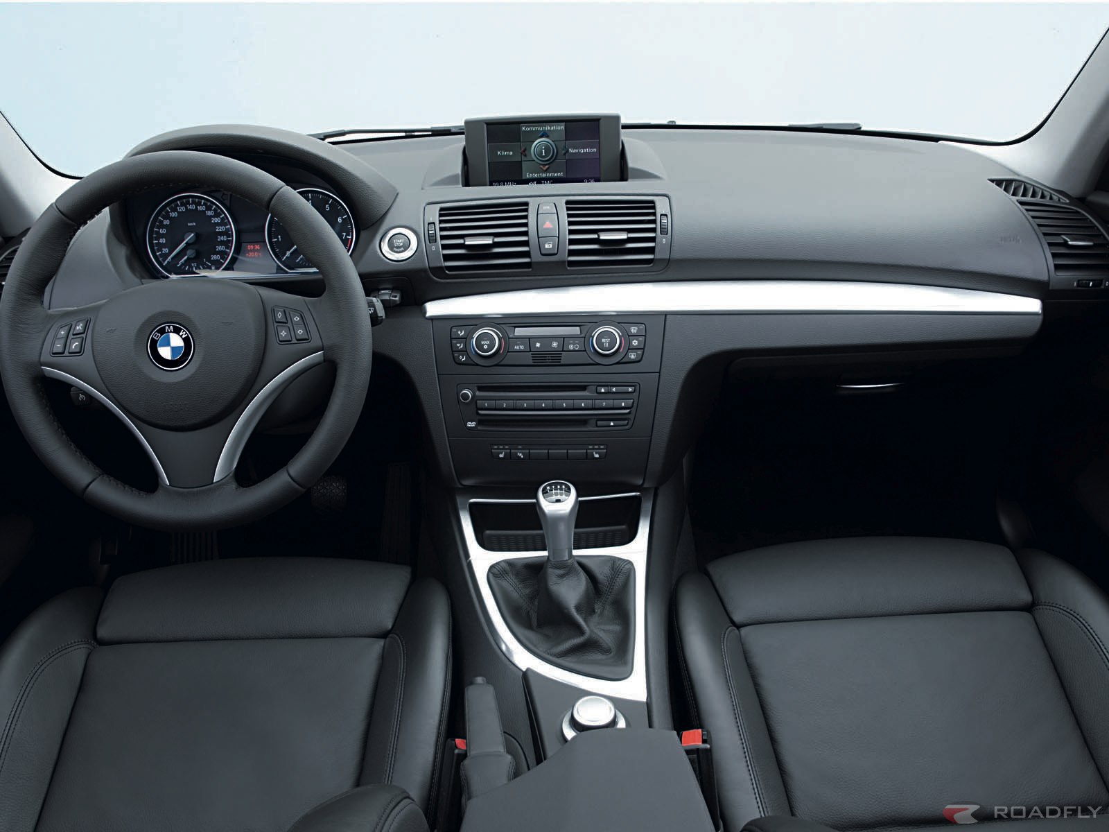 bmw-1-series-coupe-interior.jpg