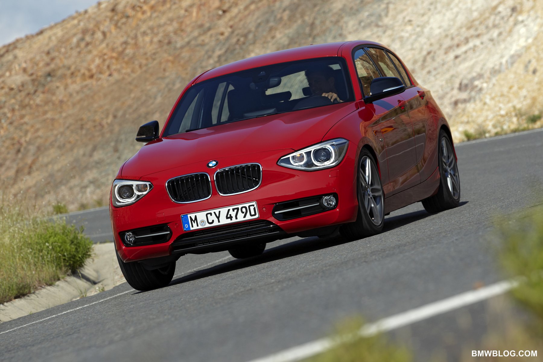bmw-1-series-sport-line-exterior-13.jpg