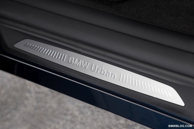 bmw-1-series-urban-line-interior-06