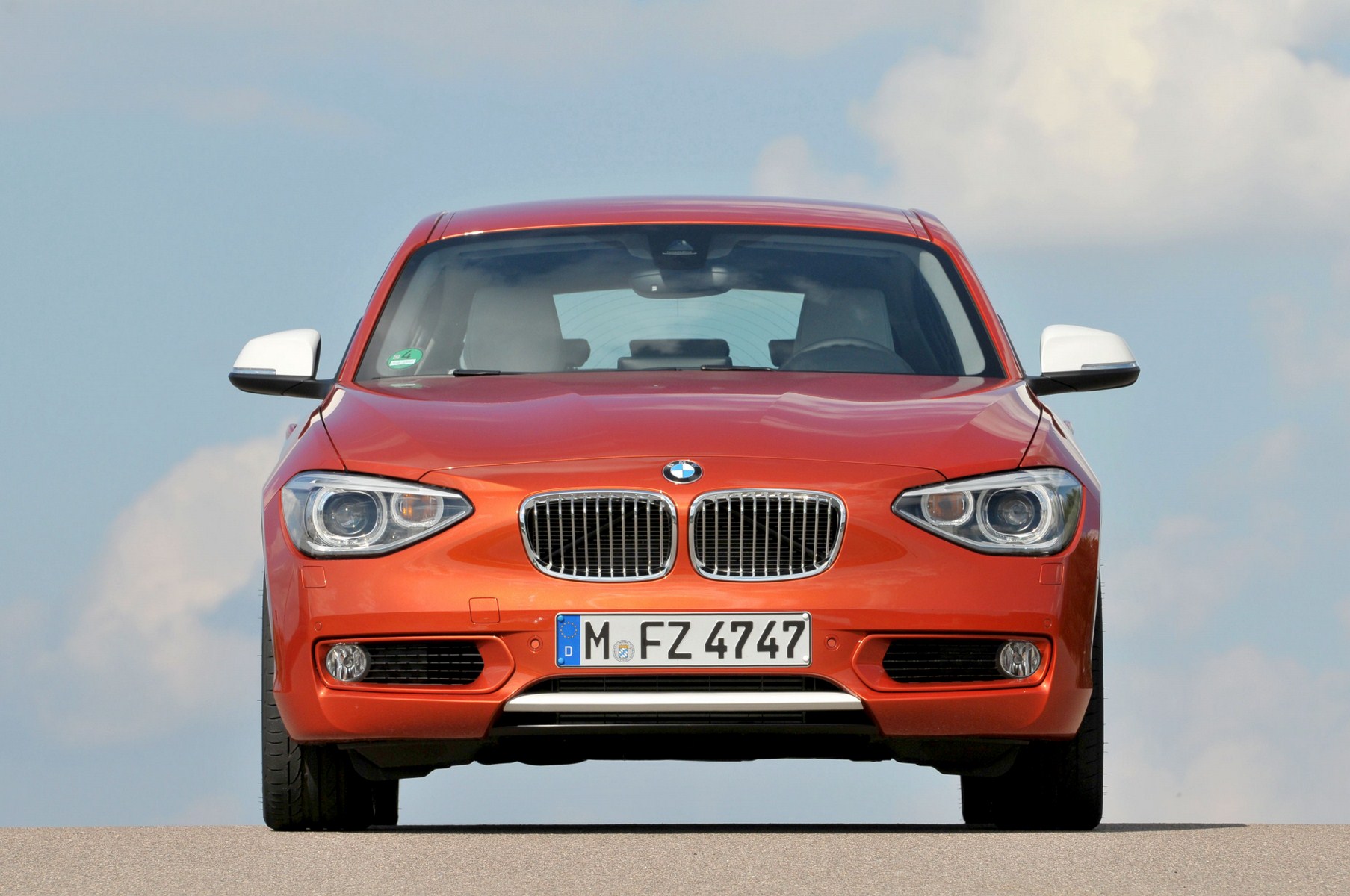 Bmw 1 series in valencia orange #4