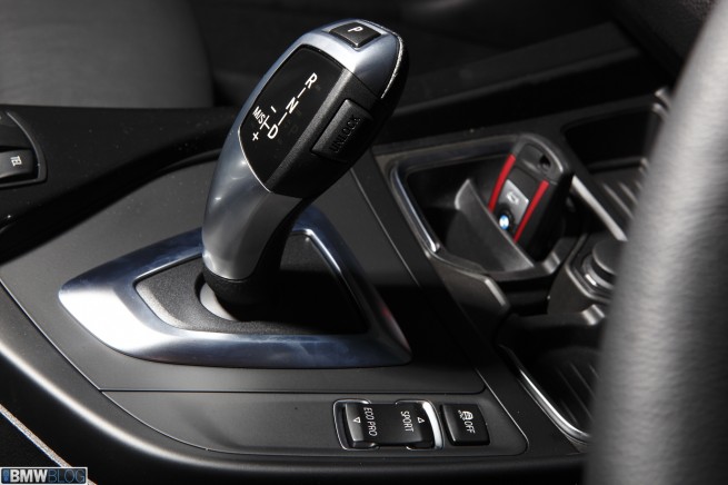 bmw-118d-hatchback-test-drive-33