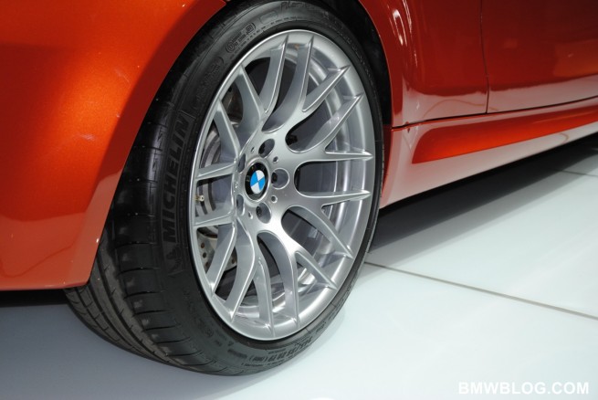 bmw-1M-Orange-25