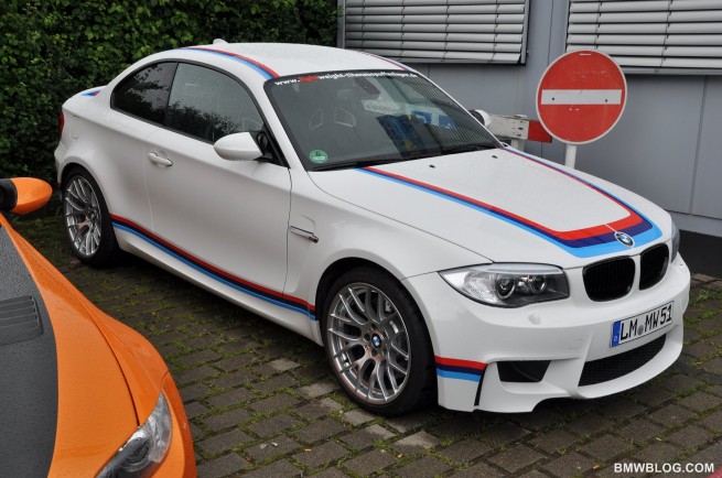 bmw-1m-csl-paint-01