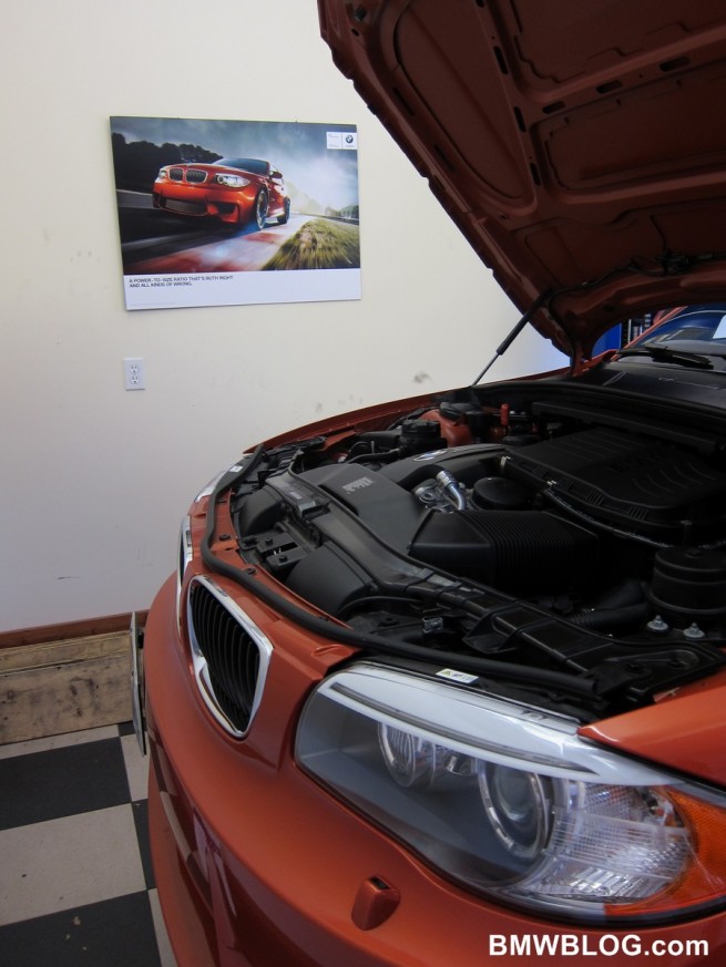 bmw-1m-oil-change-11