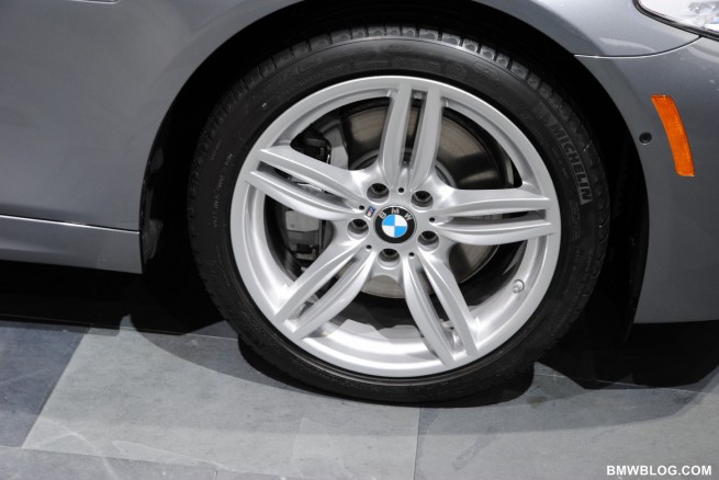 bmw-2011-detroit-auto-show-11