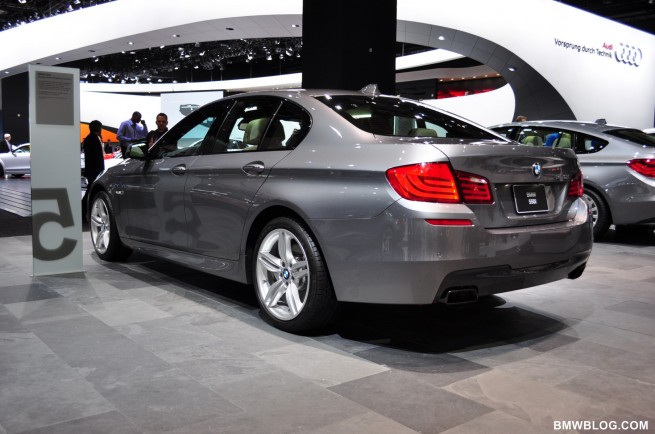 bmw-2011-detroit-auto-show-28