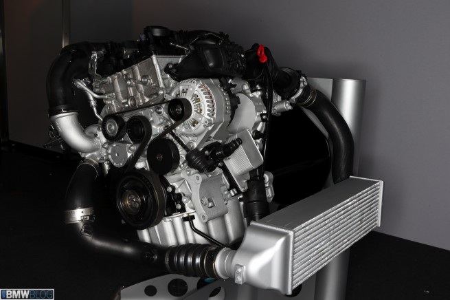 bmw-3-cylinder-engine-01