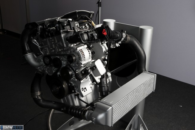 bmw-3-cylinder-engine-02