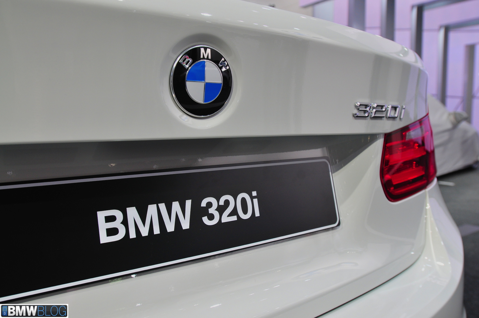 Bmw 320i automatic vs manual #3