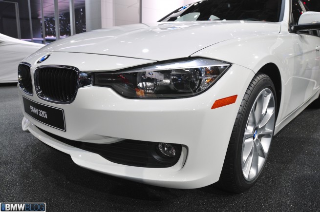 bmw-320i-05